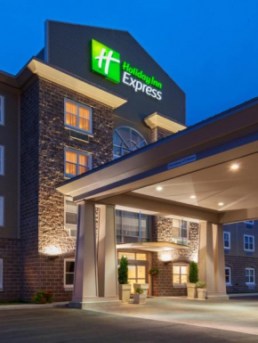 Отель Holiday Inn Express Deer Lake, an IHG Hotel  Дир Лейк